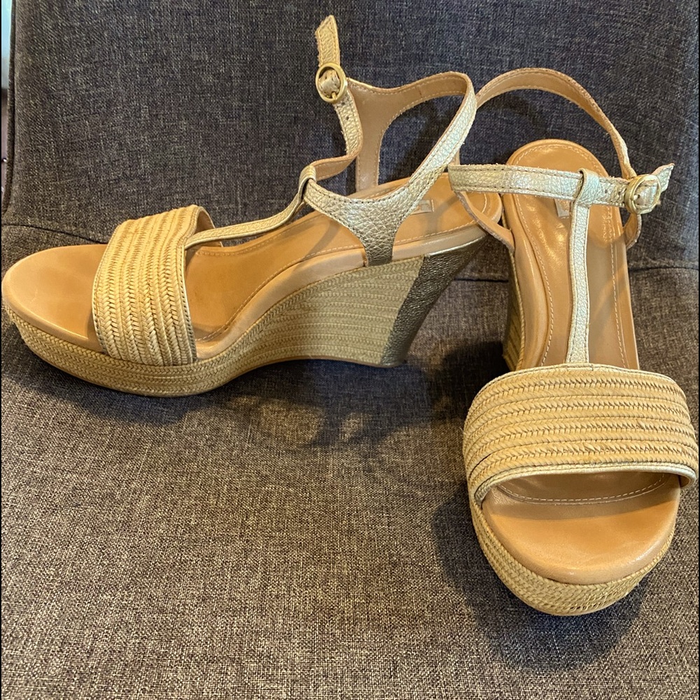 Tan woven wedge heels